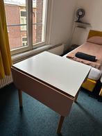 Uitschuifbare tafel - compact en handig!, Huis en Inrichting, Tafels | Eettafels, Ophalen, Overige materialen, Gebruikt, 100 tot 150 cm