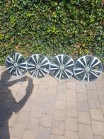 Vw 16 inch wieldoppen, Auto diversen, Wieldoppen, Ophalen of Verzenden, Zo goed als nieuw