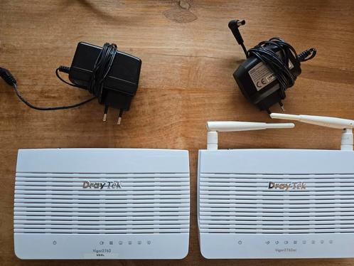 Draytek router x2, Computers en Software, Routers en Modems, Zo goed als nieuw, Router, Ophalen of Verzenden