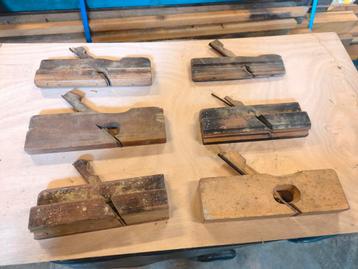 Oude Hout Schaven - Set van 6 beschikbaar voor biedingen