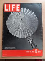 Us ww2 LIFE PARATROOPER, Ophalen of Verzenden, Amerika, Overige typen