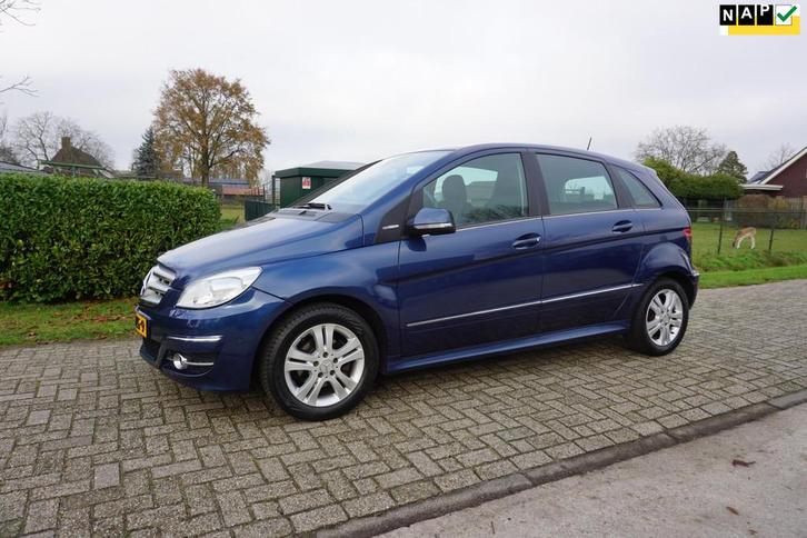 Mercedes-Benz B-klasse 180 BlueEFFICIENCY panoramadak, Auto's, Mercedes-Benz, Te koop, B-Klasse, ABS, Airbags, Airconditioning