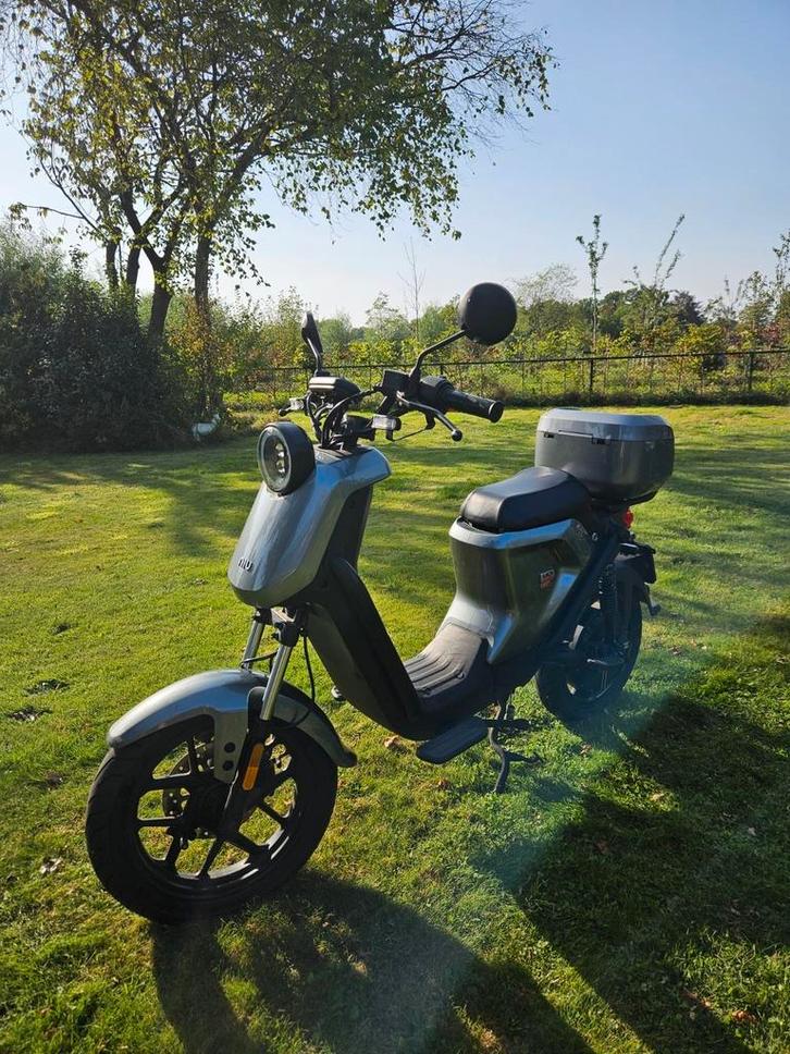 E scooter elektrische scooter nui uqi gt pro, Fietsen en Brommers, Brommers | Crossbrommers, Zo goed als nieuw, Overige merken