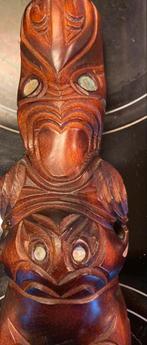 Beeld Maori Tiki Rotorua Nieuw Zeeland Abalone, Antiek en Kunst, Verzenden