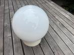 Lamp van melkgkas, Huis en Inrichting, Lampen | Lampenkappen, Ophalen of Verzenden, Gebruikt, Rond