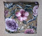 Groen fluweel kussen met paarse rozen 42x42, Ophalen of Verzenden, Zo goed als nieuw, Groen, Vierkant