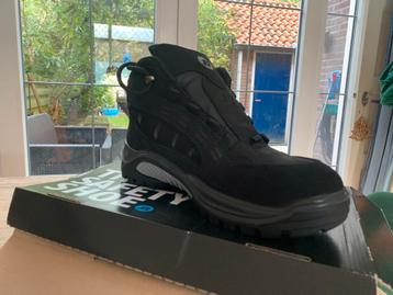 BATA Zwarte Werkschoenen - Maat 44 beschikbaar voor biedingen