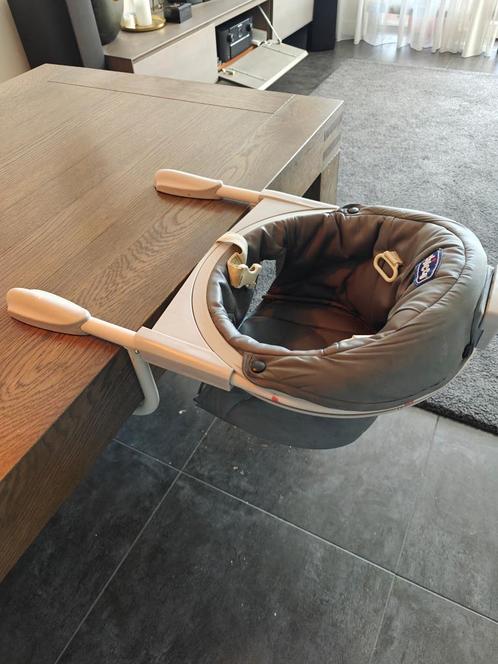 Chicco tafelhangstoeltje, Kinderen en Baby's, Kinderstoelen, Gebruikt, Hangstoel, Aanschuifbaar, Ophalen