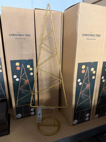 Kerstboom met led verlichting decoratie partij 10 stuks beschikbaar voor biedingen