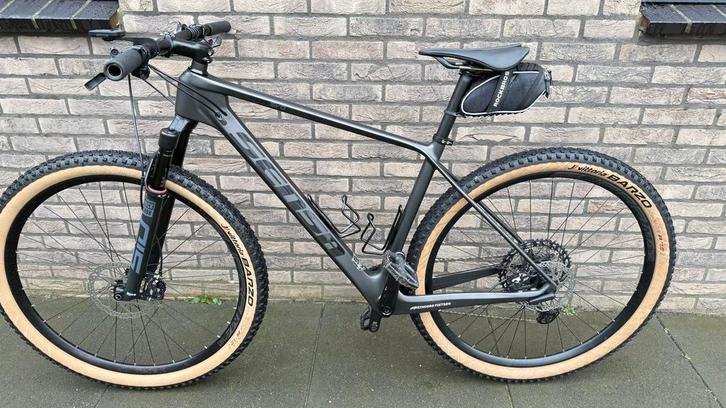 Sensa Fiori Evo Sulky Graphite Elite 19 inch MTB 3 jaar oud, Fietsen en Brommers, Fietsen | Mountainbikes en ATB, Zo goed als nieuw