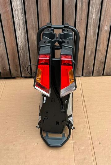 Thule Easyfold XT933 opklapbare fietsendrager met oprijgoot beschikbaar voor biedingen