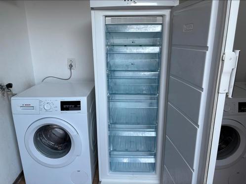 In nette staat AEG NoFrost 6 Laden Vriezer, Witgoed en Apparatuur, Vriezers en Diepvrieskisten, Gebruikt, Vrijstaand, Vrieskast