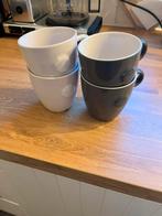 Grote Douwe Egberts zegel mokken/koppen, Gebruikt, Ophalen of Verzenden, Overige stijlen, Kop(pen) en/of Schotel(s)