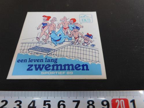 sticker strip Rob Gorter KNZB een leven lang zwemmen 1999, Verzamelen, Stickers, Zo goed als nieuw, Bedrijf of Vereniging, Ophalen
