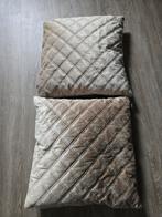 2 mooie luxe kussens velvet goud, Ophalen of Verzenden, Zo goed als nieuw, Beige, Vierkant