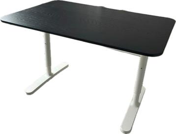 GRATIS Ikea Bekant Bureau 160x80 3 stuks