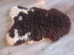 Schapenvacht bruin - wit, Ophalen of Verzenden