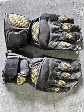 Motor handschoenen beschikbaar voor biedingen