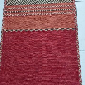 Oranje rode kelim beschikbaar voor biedingen