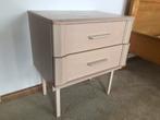 Nachtkastje met 2 lades oudroze, Ophalen, Zo goed als nieuw, 65 cm of meer, 55 tot 70 cm