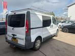 Opel Vivaro 2.5 CDTI L1H1 DC, Auto's, Bestelauto's, 145 pk, Stof, Gebruikt, 4 cilinders