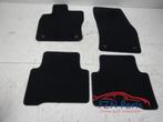 Matten Set Volkswagen Touran (22730808), Ophalen, Gebruikt