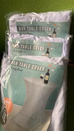 Feestdagen voor de deur? 4 nieuwe witte statafelhoezen, Ophalen of Verzenden, Nieuw