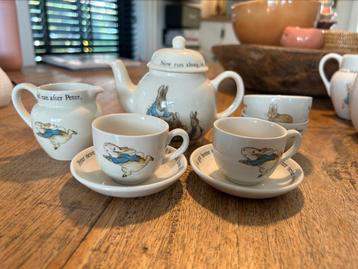 Wedgewood Peter Rabbit kinderserviesje beschikbaar voor biedingen