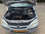 Opel Corsa 1.2 16V 3D 2004 Grijs, Auto's, Voorwielaandrijving, 450 kg, 74 pk, Origineel Nederlands
