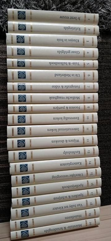 Spectrum Informatie Thuis - Complete Boekenserie beschikbaar voor biedingen