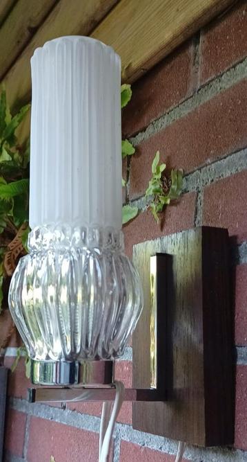 vintage wandlamp - design  60 s  - chroom/palissander/glas beschikbaar voor biedingen