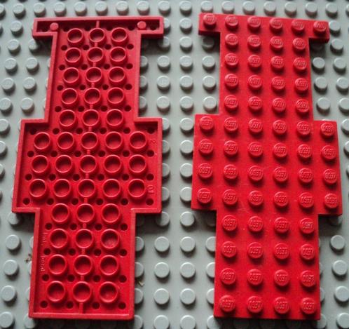 bb0050 (1) 2x Red Vehicle, Base 6 x 13, Kinderen en Baby's, Speelgoed | Duplo en Lego, Gebruikt, Ophalen of Verzenden