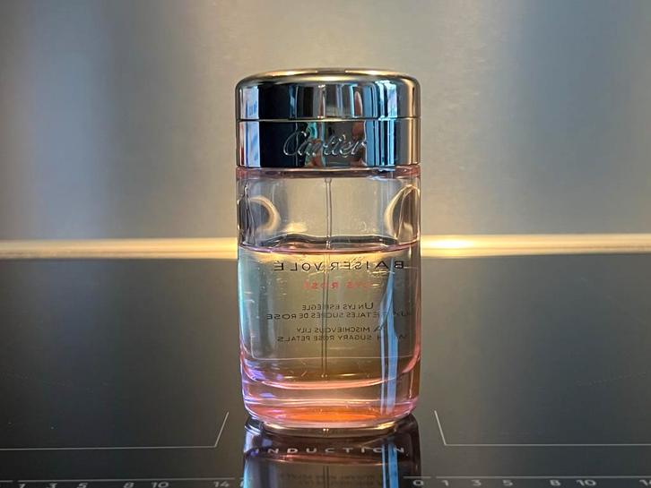 Cartier baiser vole lys rose 100ml edt nog 65ml in, Sieraden, Tassen en Uiterlijk, Uiterlijk | Parfum, Gebruikt, Ophalen of Verzenden