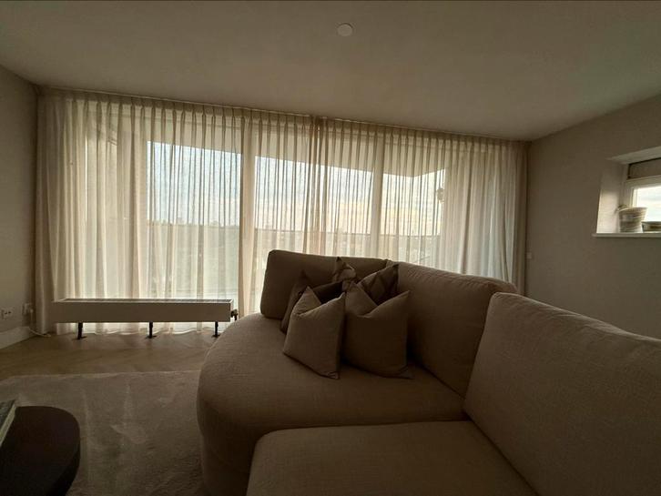 Vitrage te koop 5.42 m zonder rails, Huis en Inrichting, Stoffering | Gordijnen en Lamellen, Zo goed als nieuw, 200 cm of meer