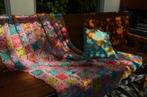 mooi nieuw handgehaakt plaid met bijpassende kussenhoes, Huis en Inrichting, Woonaccessoires | Plaids en Woondekens, Ophalen of Verzenden