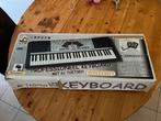 Keyboard, Muziek en Instrumenten, Synthesizers, Ophalen of Verzenden, Gebruikt, 61 toetsen, Overige merken