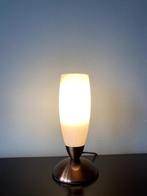 Vintage messing en melkglas tulp tafellampje, Ophalen of Verzenden, Minder dan 50 cm