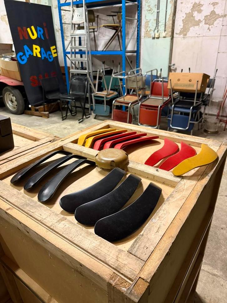 Gispen stoelen E25 Nuri Garage Sale Vintage voor een Prikkie, Huis en Inrichting, Stoelen, Gebruikt, Vijf, Zes of meer stoelen