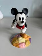 WDCC Thru Mirror Millenium Mickey + Munt, Verzamelen, Ophalen, Mickey Mouse, Zo goed als nieuw, Beeldje of Figuurtje