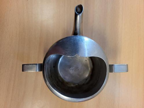 Drinkbeker met tuit.               Rvs. 1 X aanwezig., Diversen, Verpleegmiddelen, Gebruikt, Ophalen of Verzenden