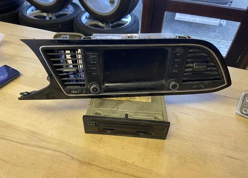 Seat Leon 5F navigatie systeem 5F0919604A 5QA035846 grote na, Auto diversen, Autonavigatie, Gebruikt, Ophalen of Verzenden