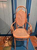 Klassieke Thonet - stijl Armstoel "Lange Jan" No. 17, Ophalen