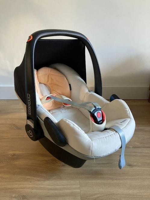 Maxi-Cosi Pebble, Kinderen en Baby's, Autostoeltjes, Zo goed als nieuw, Maxi-Cosi, 0 t/m 13 kg, Autogordel, Ophalen