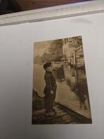 VOLENDAM. DE KLEINE VOLENDAMMER  ROOKER 1922, Ophalen of Verzenden, 1920 tot 1940, Klederdracht