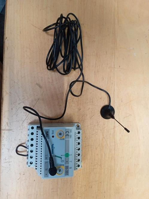 Niko 05-351 RF ontvanger incl. Antenne, Hobby en Vrije tijd, Elektronica-componenten, Zo goed als nieuw, Ophalen of Verzenden
