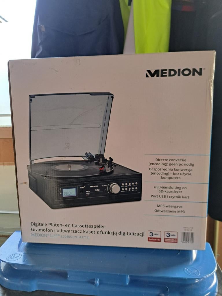 Medion Platenspeler met Cassettespeler & USB, Audio, Tv en Foto, Platenspelers, Ophalen