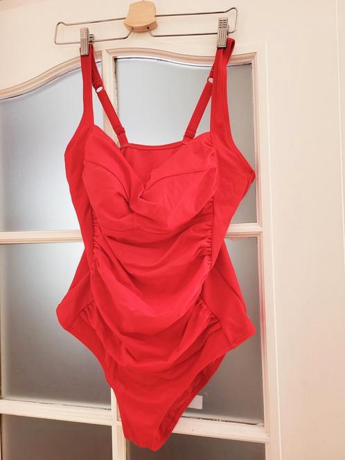 badpak koraalrood c&a maat 48 soft cups, Kleding | Dames, Badmode en Zwemkleding, Nieuw, Badpak, Rood, Ophalen of Verzenden