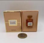 Chanel Allure PARFUM 1,5ml MINIATUUR, Verzamelen, Parfumverzamelingen, Zo goed als nieuw, Verzenden