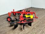 Te koop Siku Fella hooischudder., Ophalen of Verzenden, Zo goed als nieuw, Tractor of Landbouw, SIKU