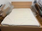 IKEA bed + matras (160x200 cm) alleen afhalen in Kleef, Huis en Inrichting, Slaapkamer | Bedden, Ophalen, Zo goed als nieuw